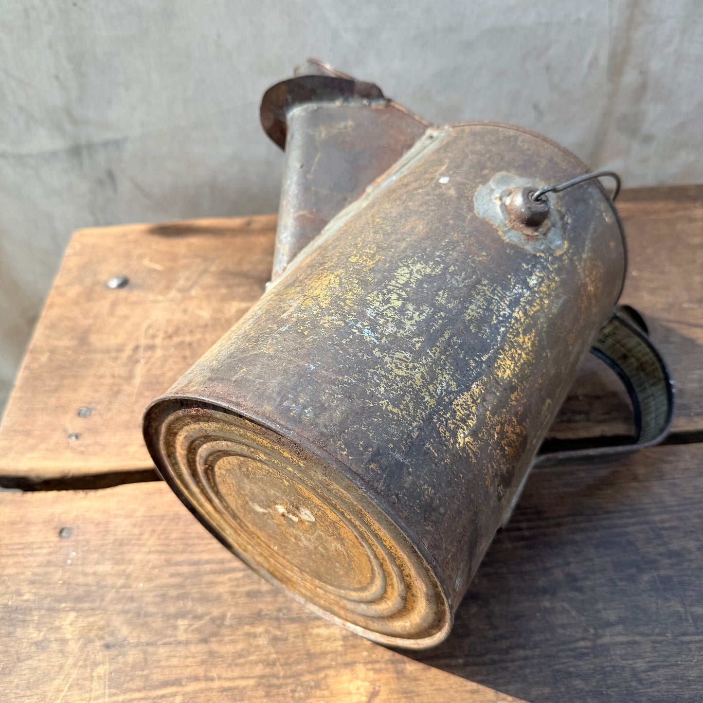 Metal Oil Can Watering Pail